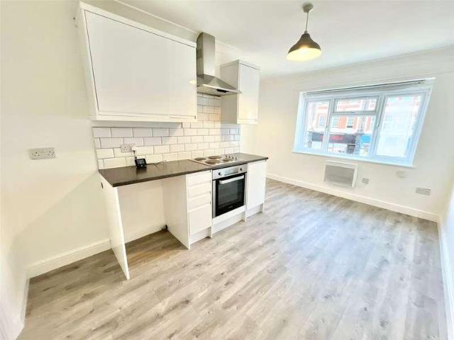 Apartment for rent in North Shoebury, Alton Barnes