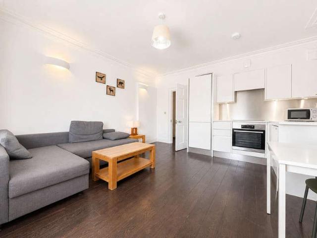 Apartment for rent in Reading