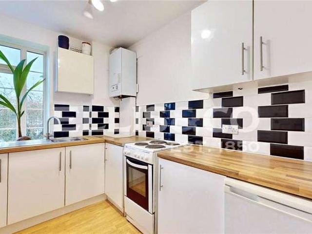 Apartment for rent in Sudbury, Greater London