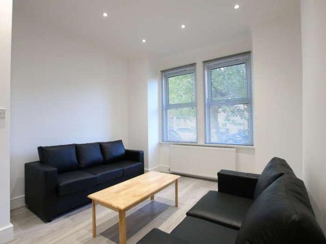 Apartment for rent in Harlesden, Greater London