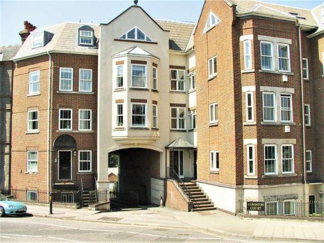 Apartment for rent in Kenton, Harrow On The Hill