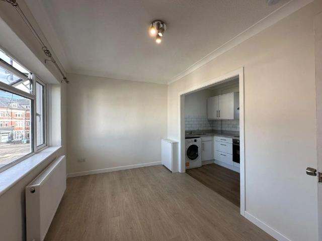 Apartment for rent in Boscombe, Bournemouth