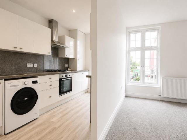 Apartment for rent in East Sheen, Greater London