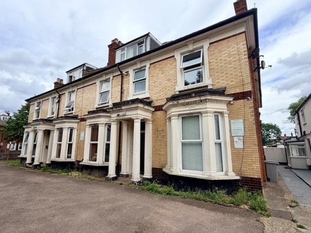 Apartment for rent in Alperton, Greater London