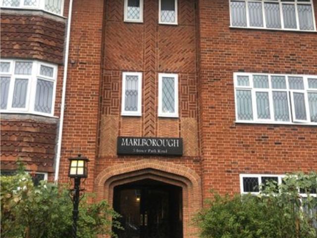 Studio for rent in Southfields, Greater London