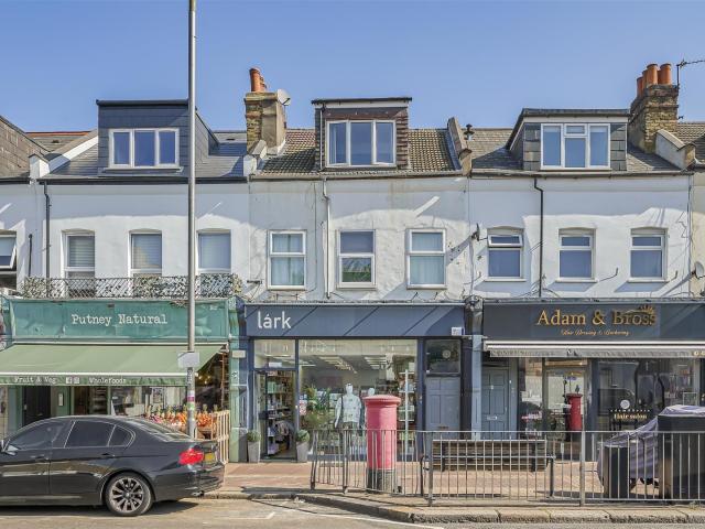 Apartment for rent in Putney, Greater London
