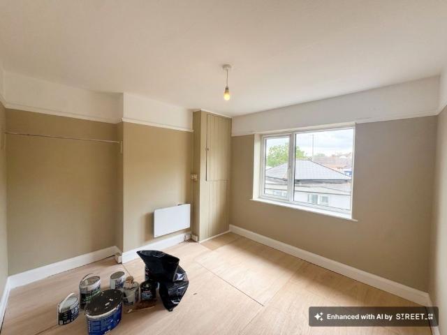 Apartment for rent in Dowslands, Rumwell
