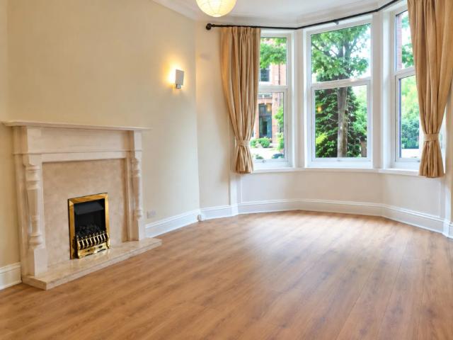 Apartment for rent in Dowanhill, Scotland