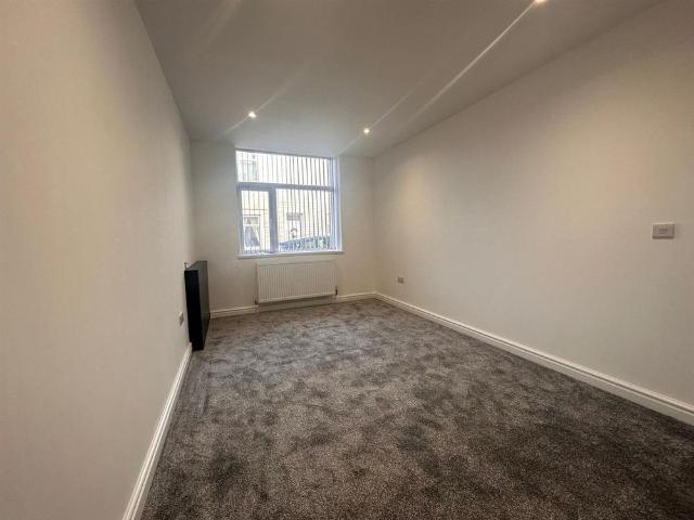 Apartment for rent in Rose Hill, Burnley