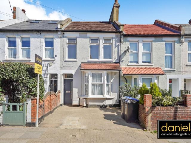 Apartment for rent in London Borough of Brent, Greater London
