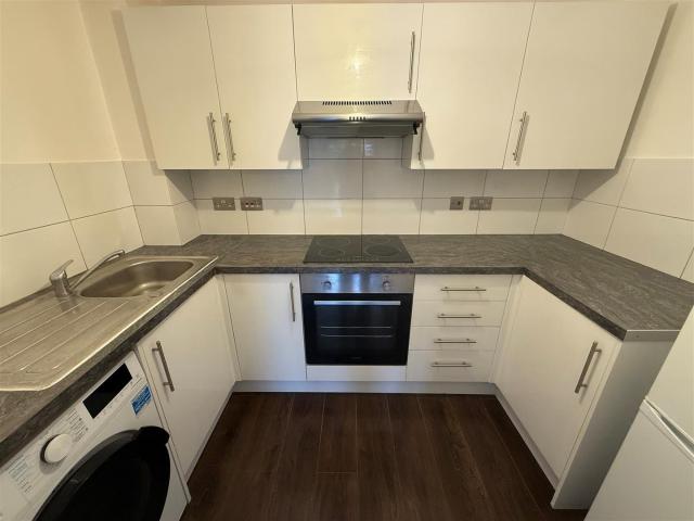 Apartment for rent in Sudbury, Greater London