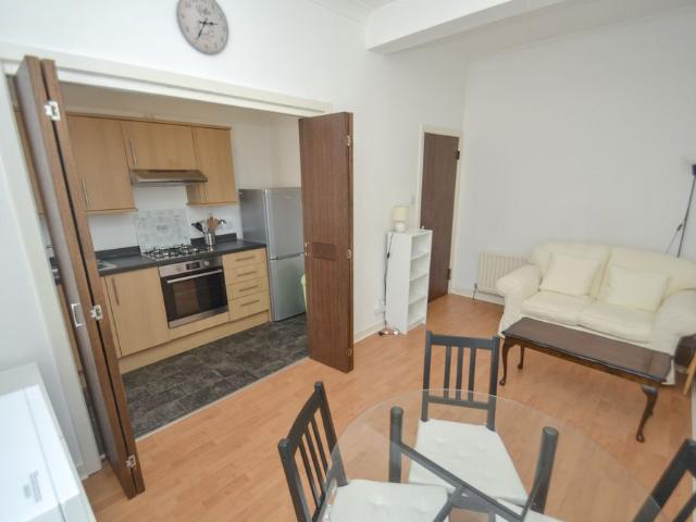 Apartment for rent in New Cathcart, Cathcart