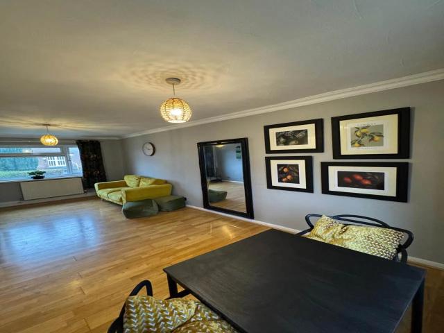 Apartment for rent in West End, Kirklees