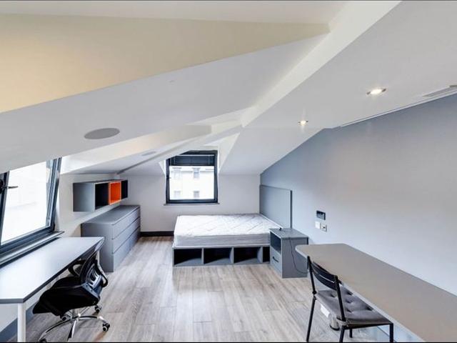Apartment for rent in Camp Field, Leeds