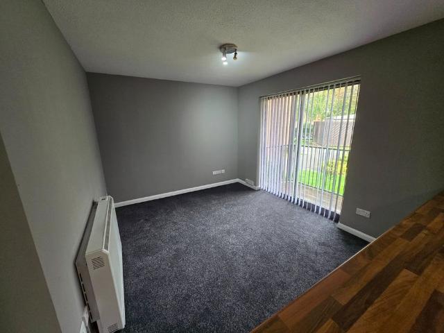 Apartment for rent in Lenton Abbey, Haddon