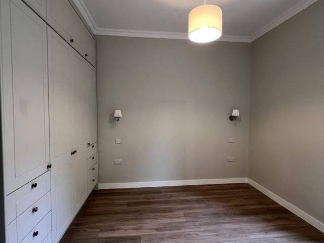Apartment for rent in Stenhouse, Scotland