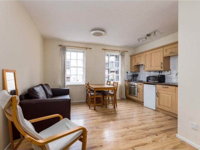 Apartment for rent in Old Town, Scotland