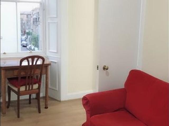 Apartment for rent in Mayfield, Newington