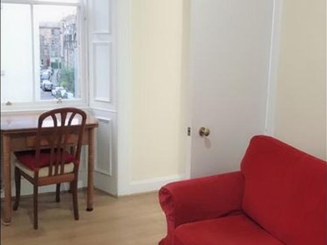 Apartment for rent in Mayfield, Newington