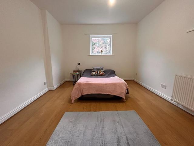 Apartment for rent in Black Friars, Old Wharf