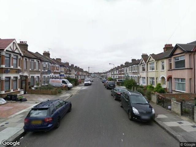 Apartment for rent in Gants Hill, Greater London