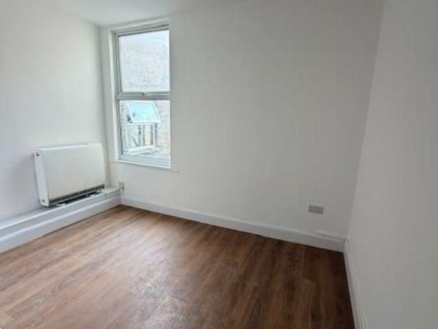 Apartment for rent in London Borough of Hounslow, Greater London