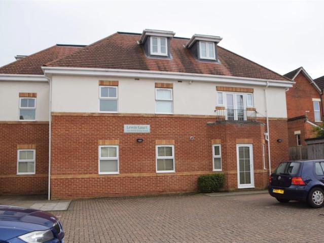 Apartment for rent in Wick, Bournemouth