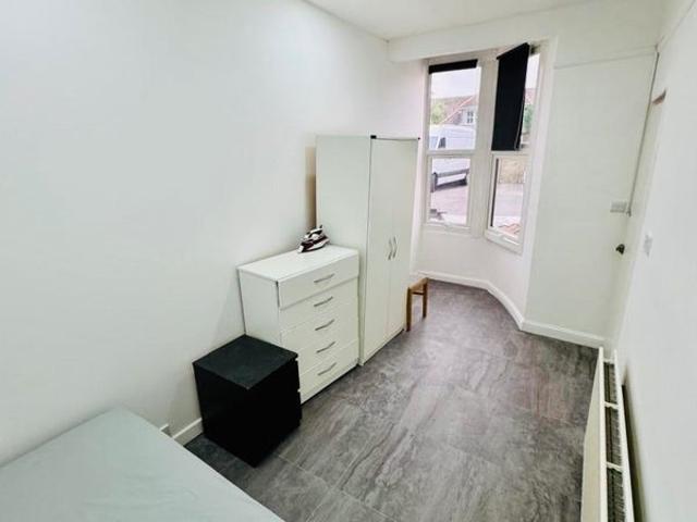 Apartment for rent in Hampton Wick, Greater London