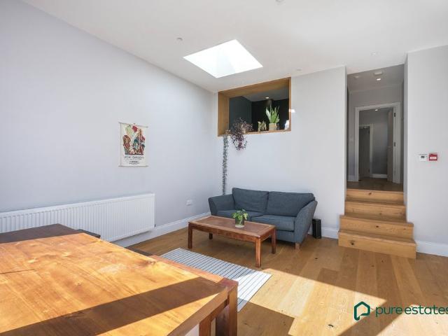Apartment for rent in London Borough of Brent, Greater London