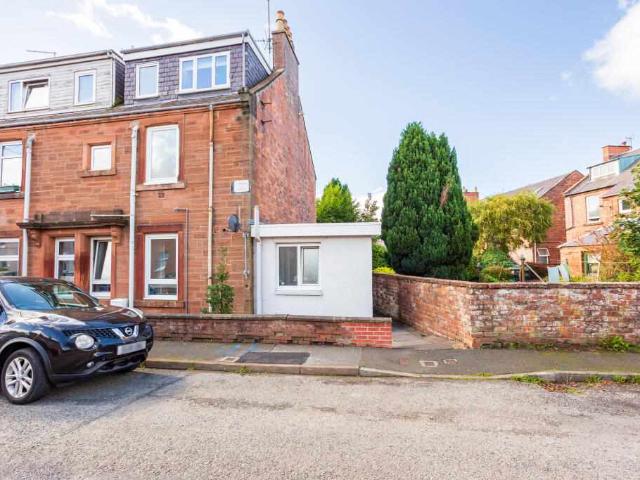 Flat for sale in Dumfries And Galloway