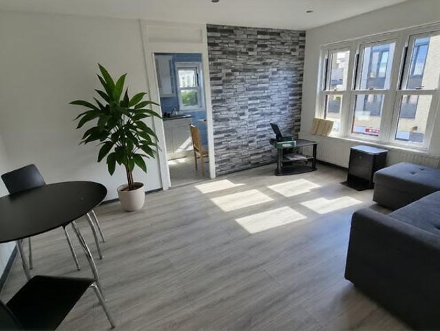 Apartment for rent in Loughborough Junction, Greater London
