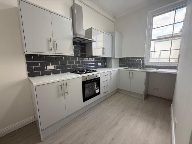 Apartment for rent in Kensington, Greater London
