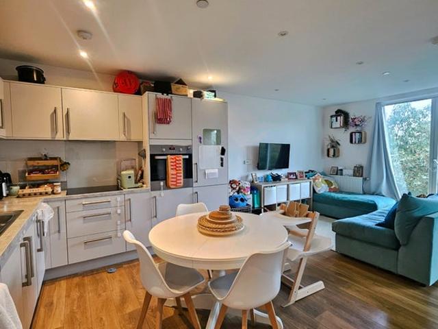Apartment for rent in Beckton Parkside, Greater London