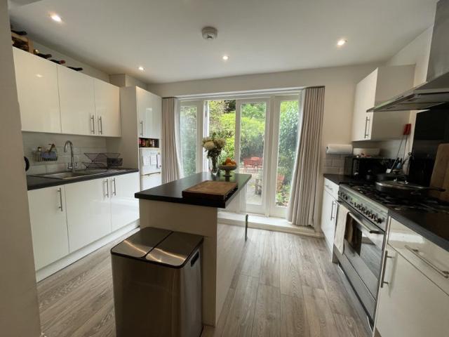 Apartment for rent in Loughborough Junction, Greater London