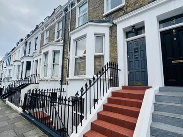 House for rent in Walham Green, Greater London