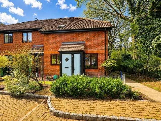 House for sale in North Bourne, Heol-las