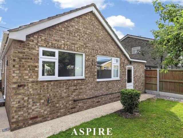 House for sale in Leigh Beck, Essex