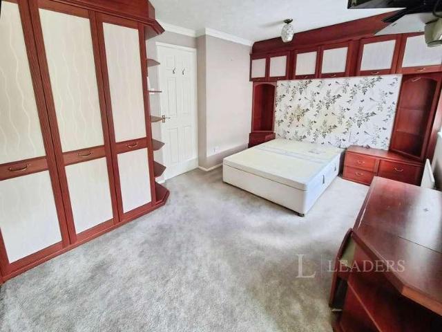 House for sale in Boulton, East Midlands