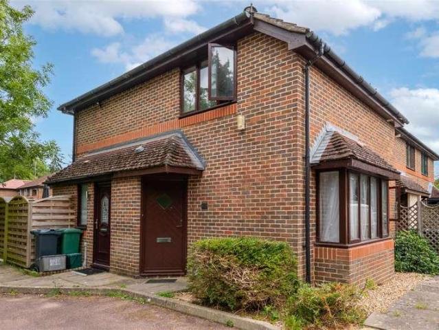House for sale in Horley, Reigate and Banstead