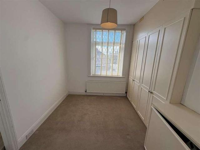 House for sale in Queensbury, West Yorkshire
