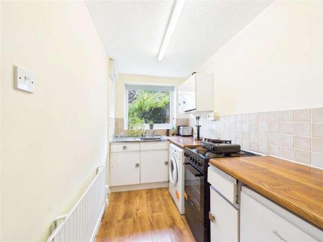 House for sale in Crookhill, Worcestershire