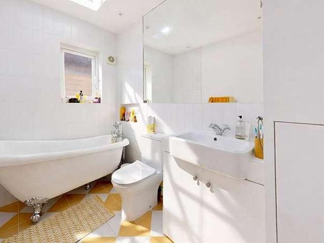 House for sale in Studd Hill, The Bridge