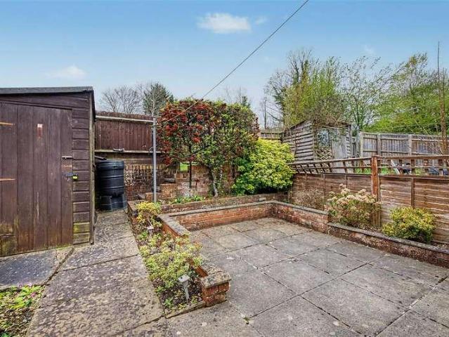 House for sale in Henley-on-Thames, Berrick Salome