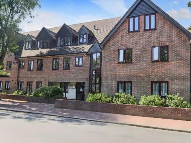 House for sale in London Borough of Croydon, Greater London
