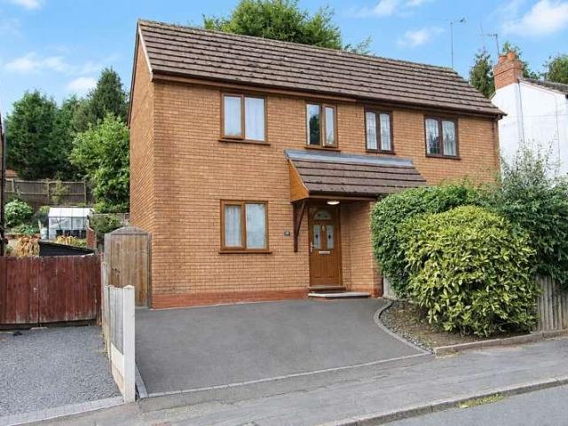 House for sale in Comberton, Rushock