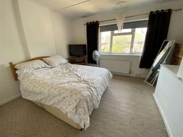 House for sale in Thames View, Greater London