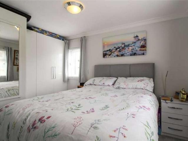 House for sale in Hockley, Hullbridge