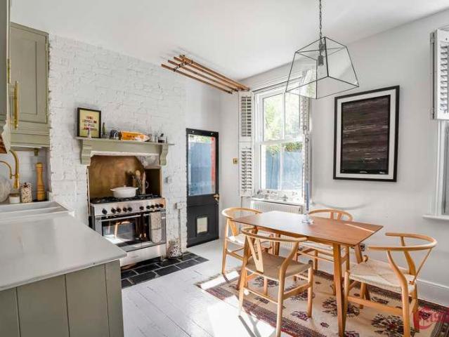 House for sale in Lightfoot Road Estate, Greater London