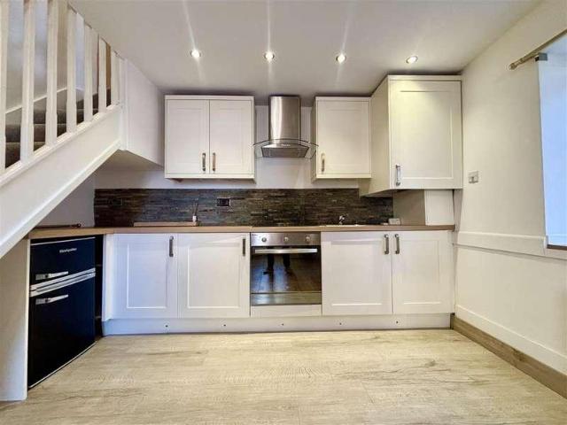 House for sale in Queensbury, West Yorkshire
