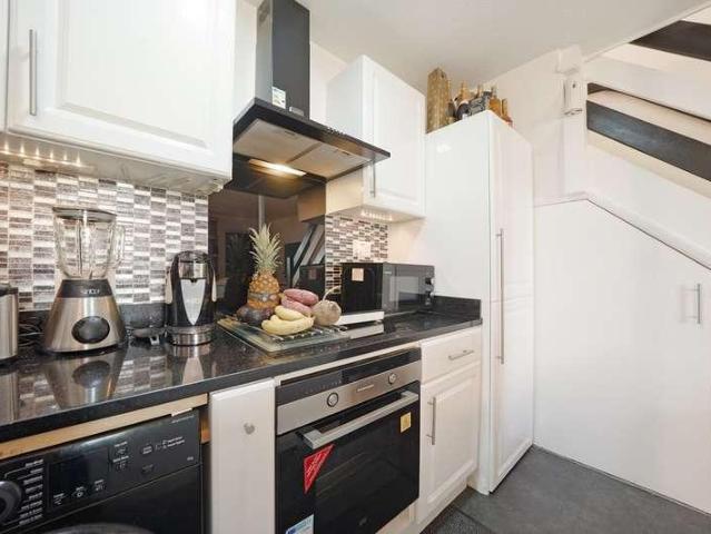 House for sale in London Borough of Croydon, South Norwood